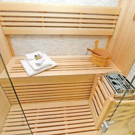 Romac Coronari With Gym, Sauna And Garden Exterior photo