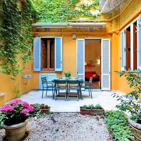 Romac Coronari With Gym, Sauna And Garden Exterior photo